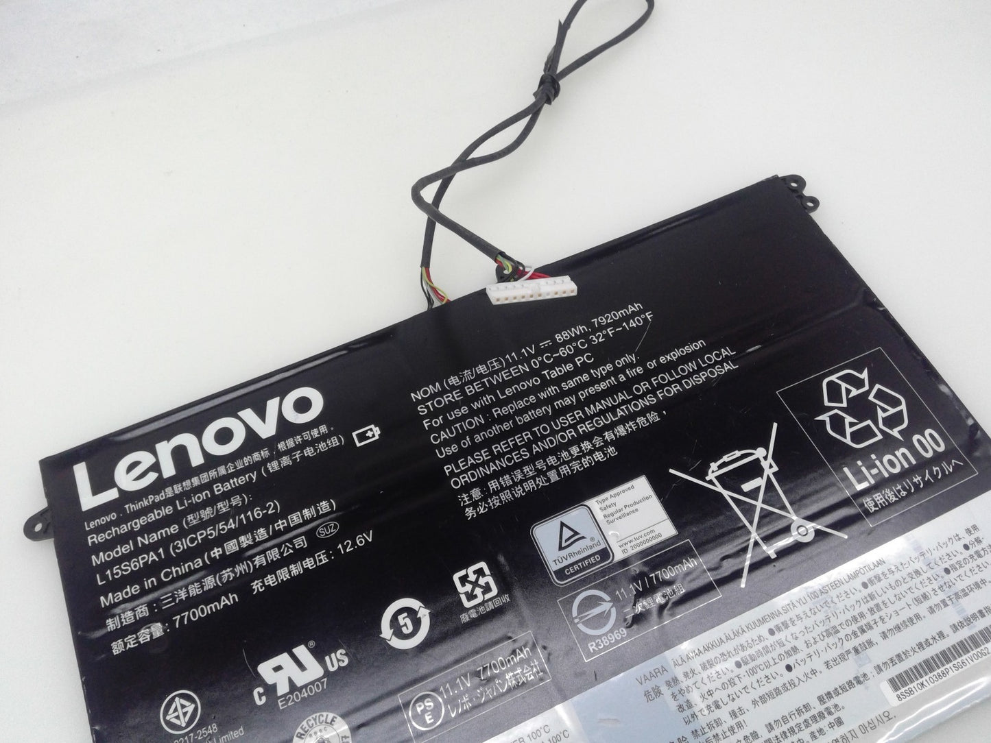 Genuine L15M6PA1 L15S6PA1  11.1V  88Wh Battery for Lenovo Horizon 2 27 Table PC