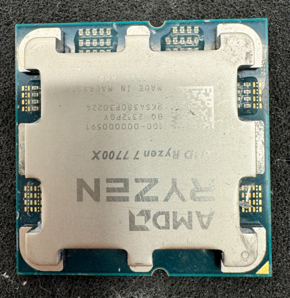 AMD Ryzen 7 7700X Desktop Processor 8-Core, 16-Thread 4.5GHz AM5