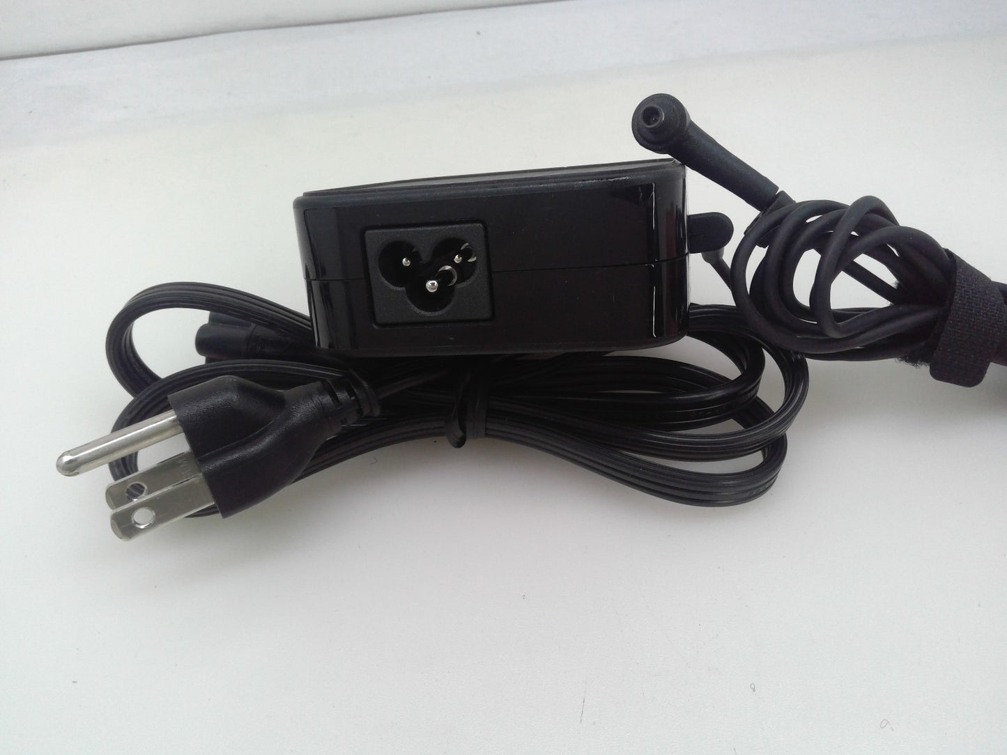 OEM 65W ADP-65GB B 4.5mm AC Adapter for ASUS Vivobook X1402 X1402ZA UX560UQ