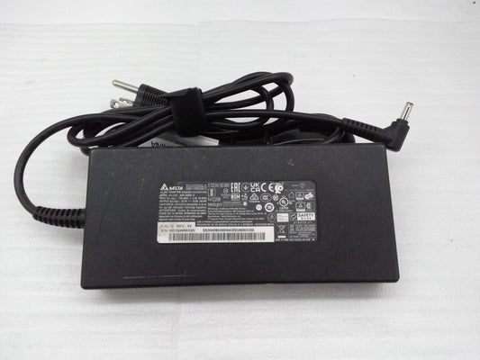 Genuine Delta 240W AC Power Adapter for MSI 957-15CK1P-101 ADP-240EB D 4.5*3.0mm