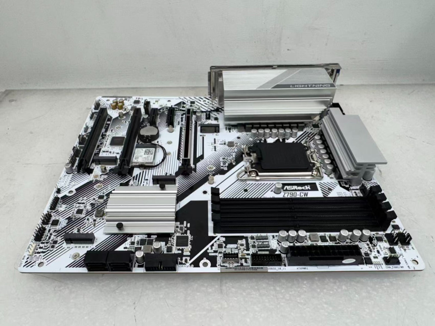 ASRock Z790-CW WIFI ATX Motherboard Intel Socket LGA1700 DDR5 HDMI
