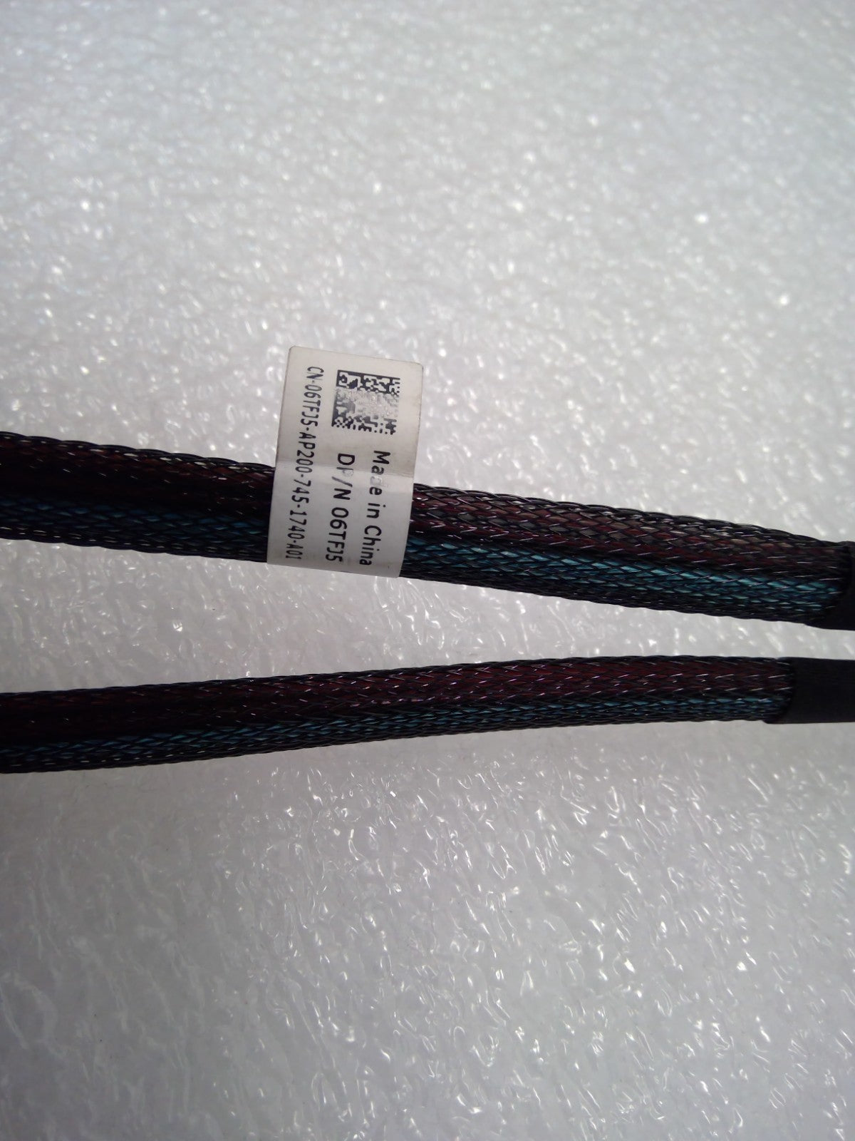 Dell 6TFJ5 PowerEdge R730 16 Port 2.5" PERC to Mini SAS HD (SFF-8643) RAID Cable