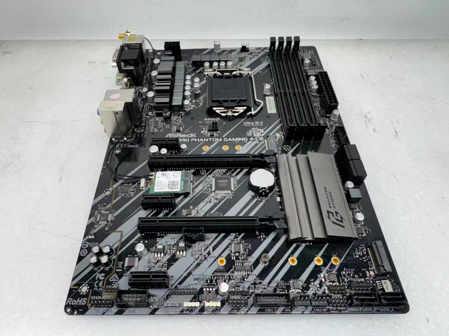 ASRock Z390 Phantom GAMING 4-CB Intel LGA 1151 9th 8th Gen DDR4 Motherbard