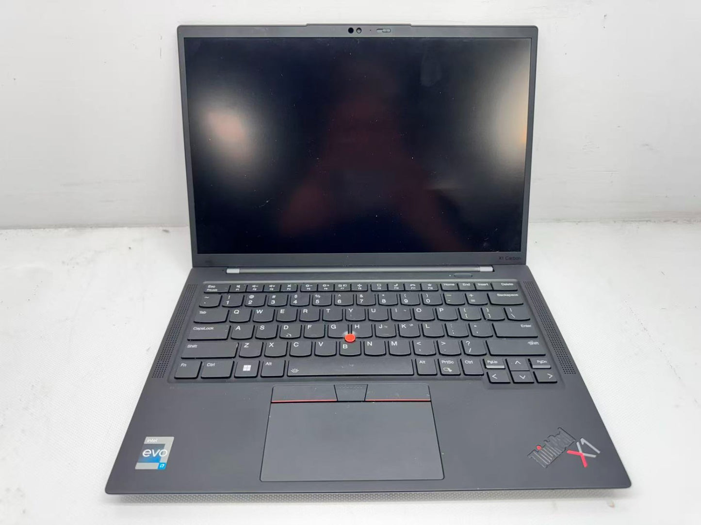 Lenovo ThinkPad X1 Carbon Gen 10 Intel i7-1255U@1.7GHz 16GB DDR4 256G W/AC *READ