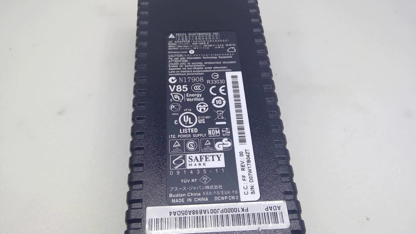 Original Delta 135W AC Adapter ADP-135FB B 19V 7.1A Power Charger 5.5mm