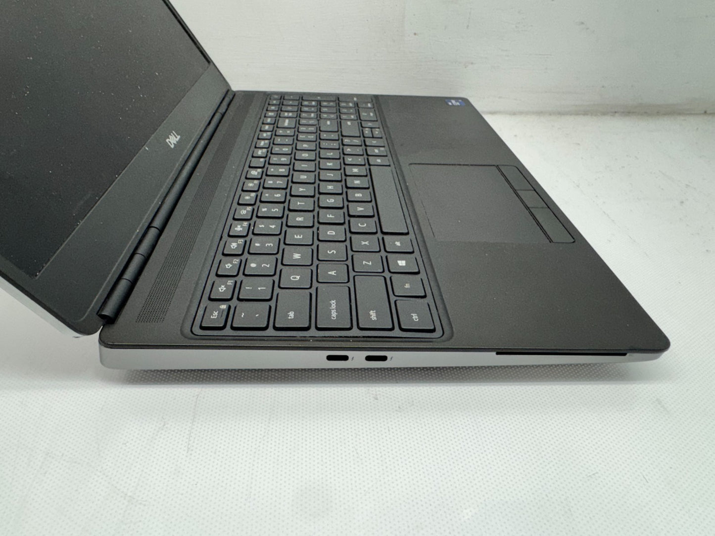 Dell Precision 7560 15.6" Laptop i9-11950H@2.60GHz 32GB 1TB SSD RTX A4000 *READ*
