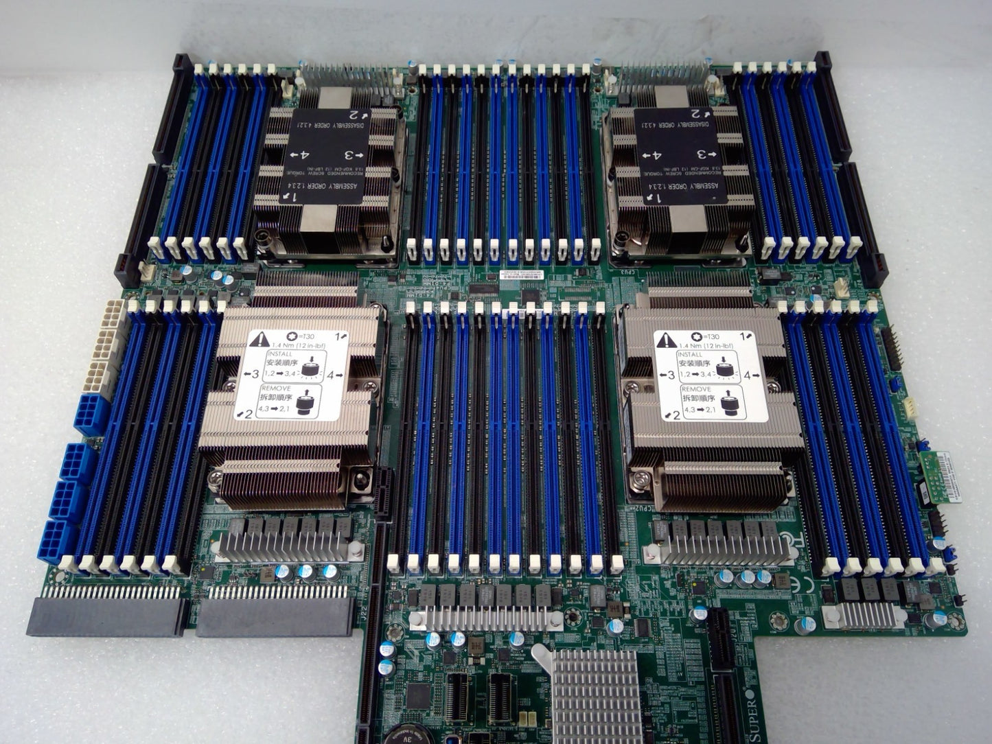 Supermicro X11QPH+ LGA-3647 DDR4 WServer Motherboard W/Heatsink