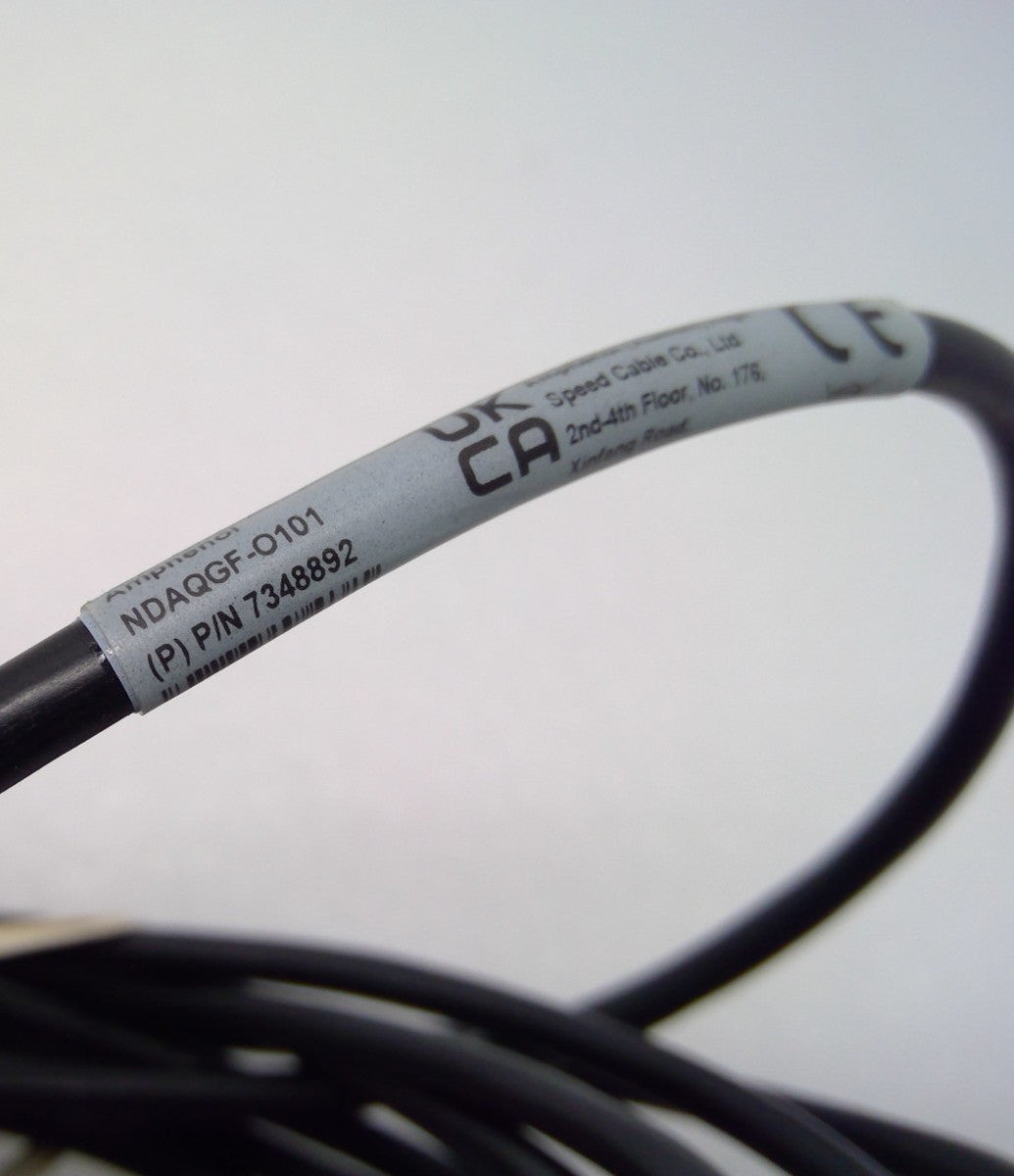 Amphenol 100G QSFP28 TO 4X25G SFP28 DAC BREAKOUT Cable 3M 7348892 NDAQGF-O101