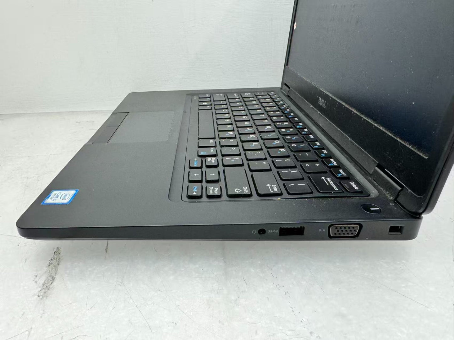 Dell Latitude 5480 LT Intel FHD i5-7300HQ@2.5GHz 16G 256G Windows 11 READ