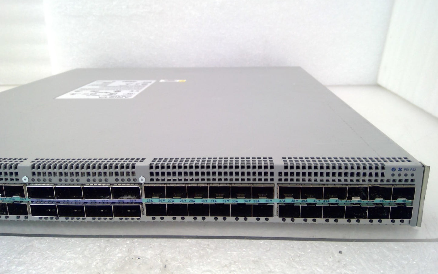 ARISTA DCS-7050SX3-48YC8 DATA CENTER SWITCH w/ 48x 25G SFP + 8x 100 QSFP  2x 500