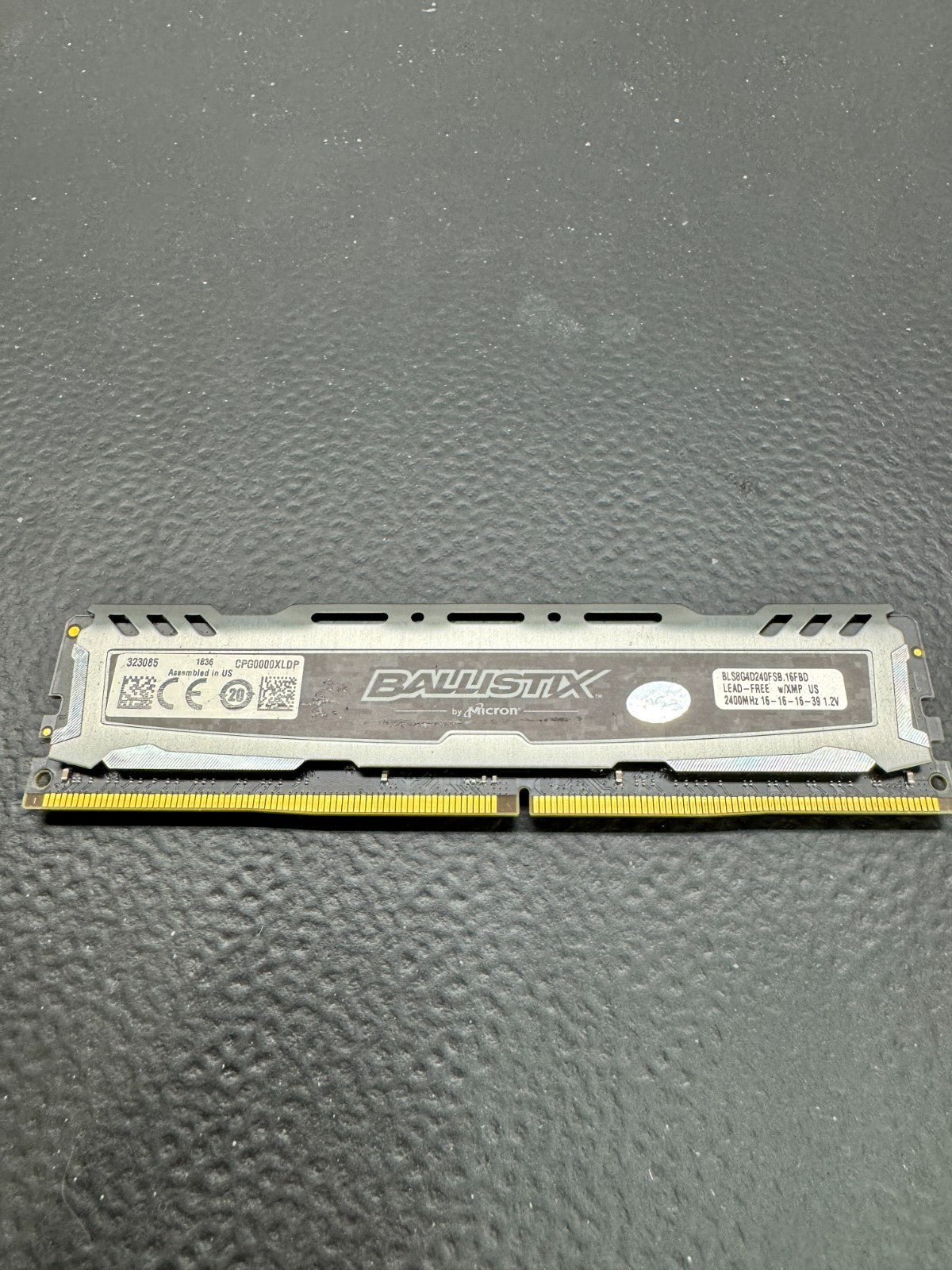 Micron Ballistix 8GB (1x8GB) DDR4-2400MHz Desktop Memory BLS8G4D240FSB.16FBD