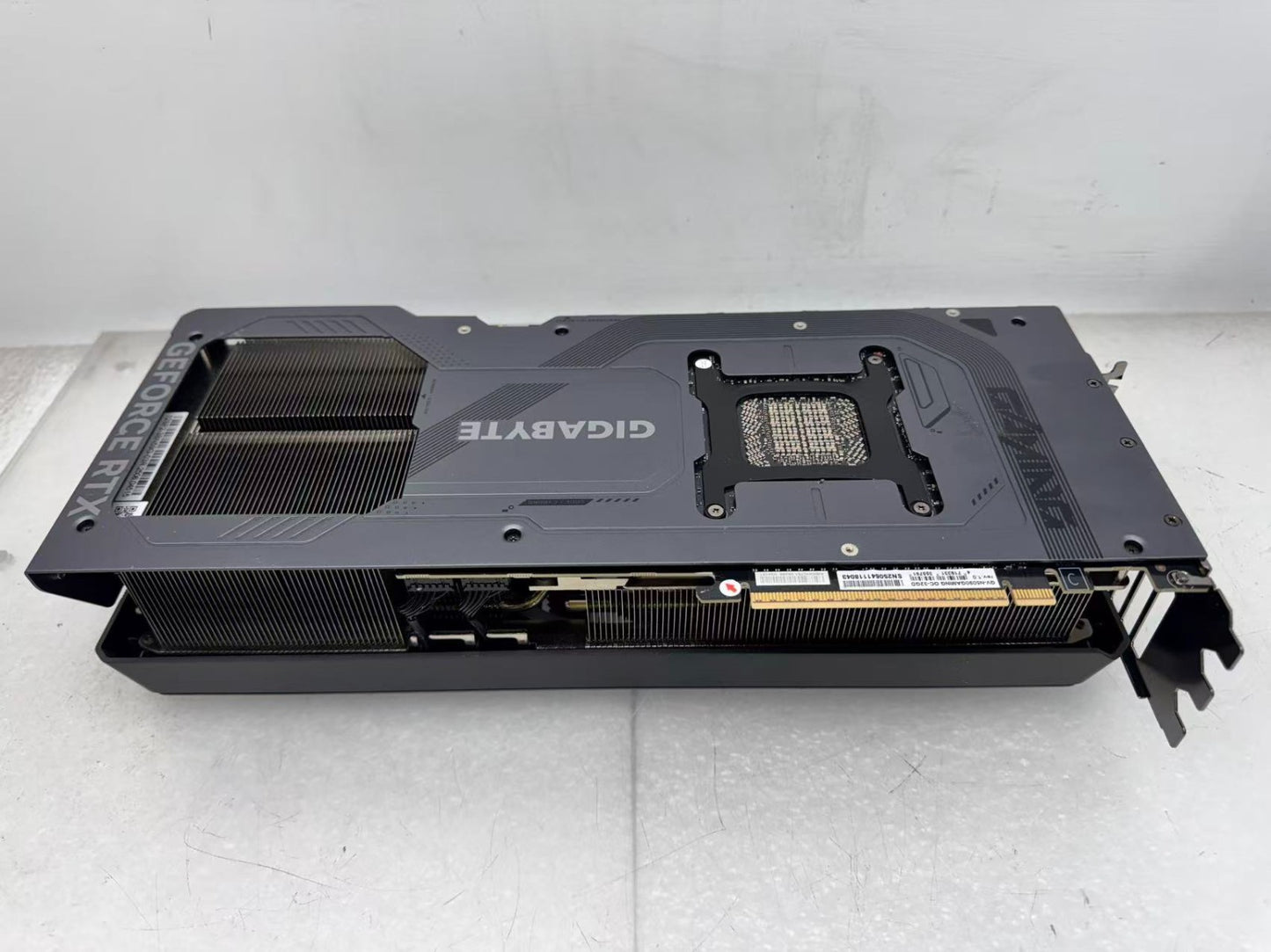 GIGABYTE RTX 5090 GAMING OC 32G GDDR7 Graphics GV-N5090GAMING OC-32GD