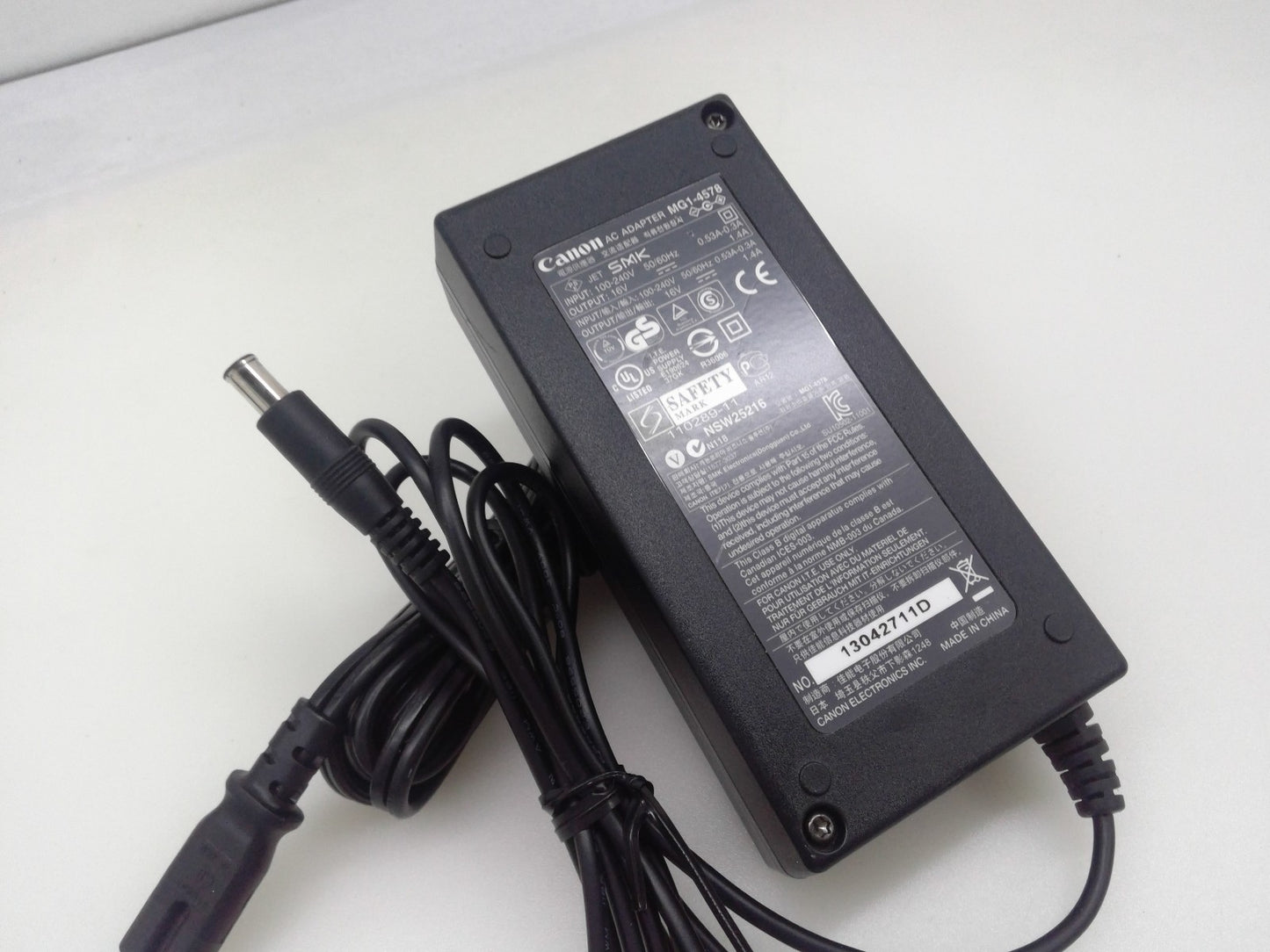Genuine canon imageFORMULA DR-C125 SCANNER MG1-4578 16V  1.4A  AC Adapter