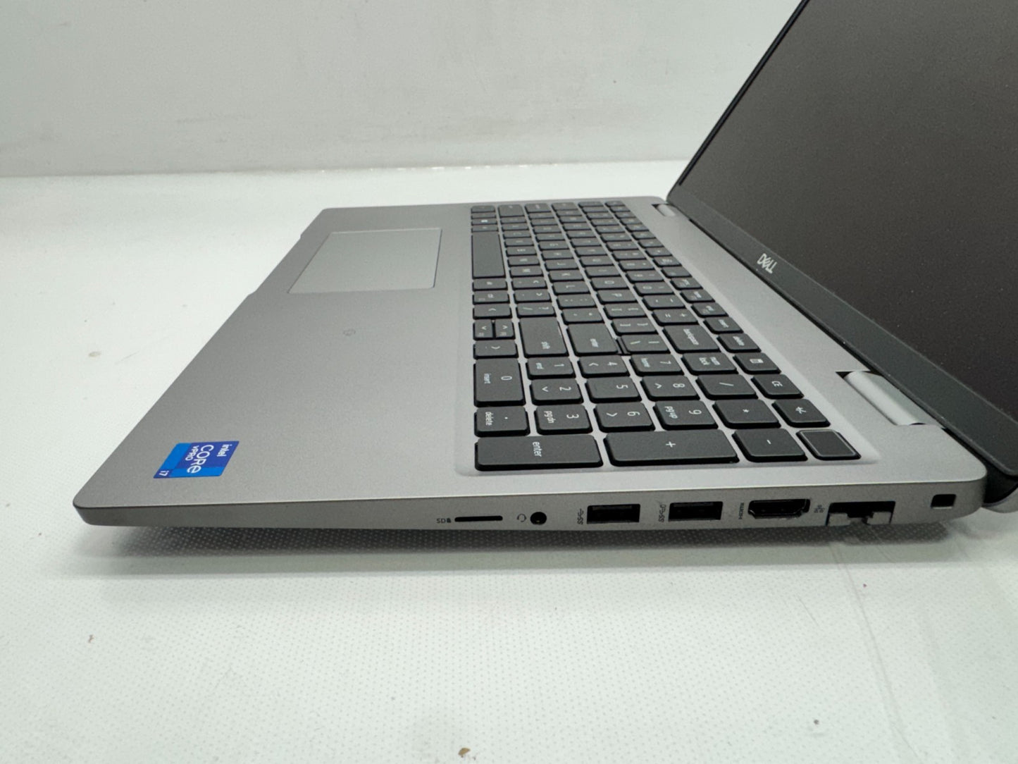 Dell Latitude 5520 15.6" Touch Laptop i7-1165G7@2.8GHz 16GB 256GB Win11 *READ*