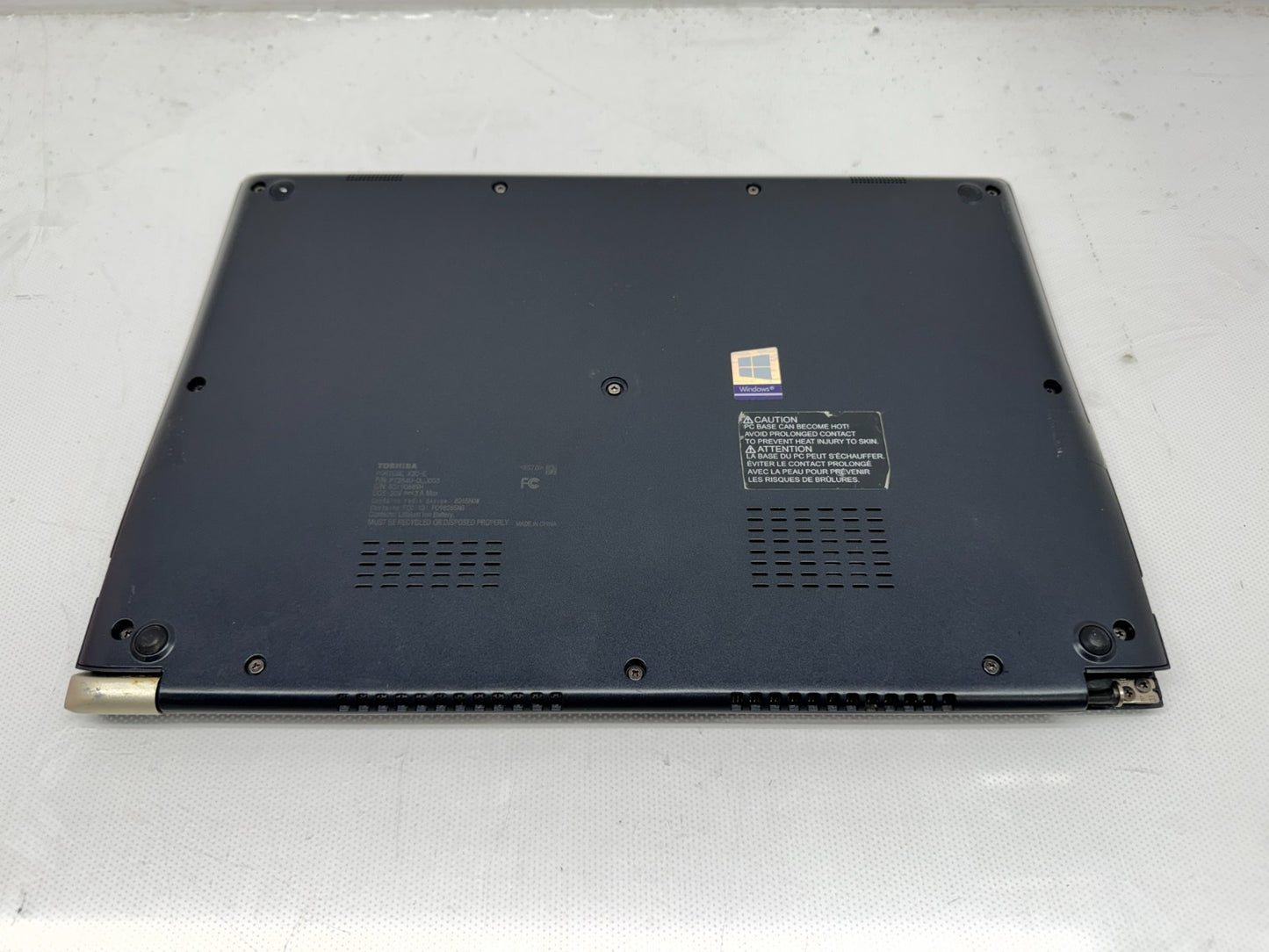Toshiba Portege X30-E Intel i5-8350U@1.7Ghz 16GB RAM 256 SSD Laptop  **Read**