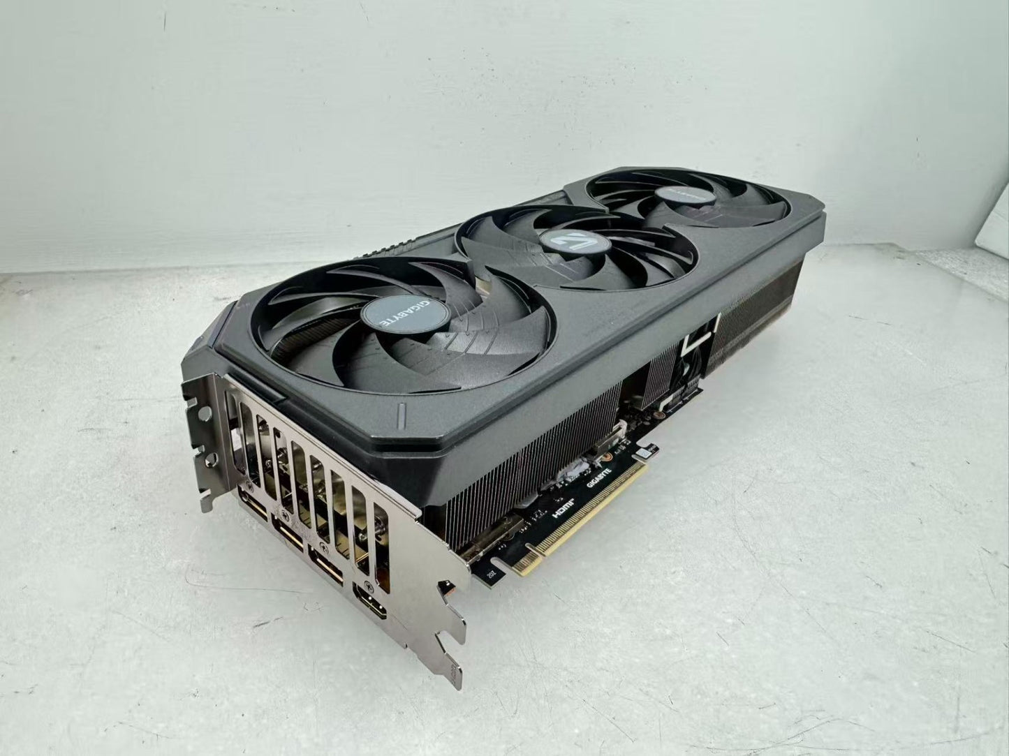 For Parts GIGABYTE GeForce RTX 5070 Ti GAMING OC 16G GV-N507TGAMING OC-16G*READ*