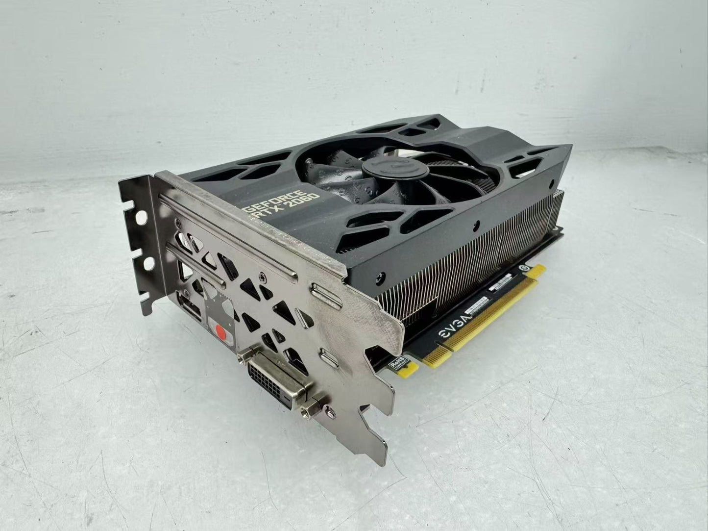 EVGA GeForce RTX 2060 SC GAMING 6GB GDDR6 Graphics Card 06G-P4-2062-BR *READ*