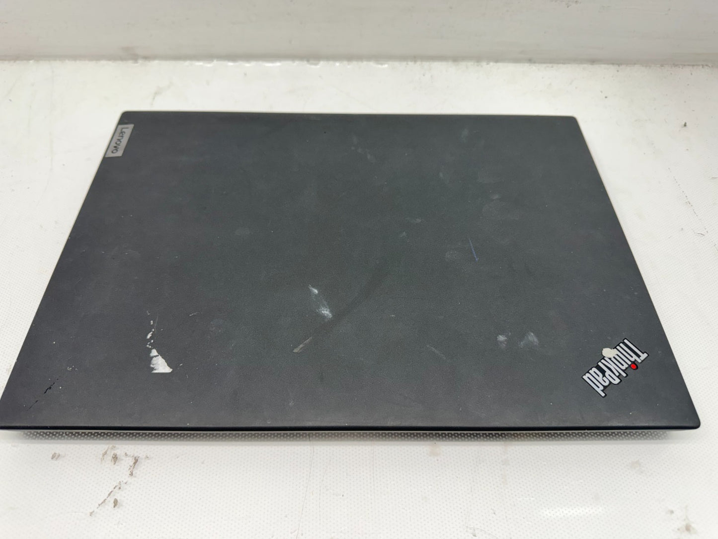 Lenovo ThinkPad P14s Gen 3 i7-1270P@2.2GHz 16G No SSD Locked **Read**