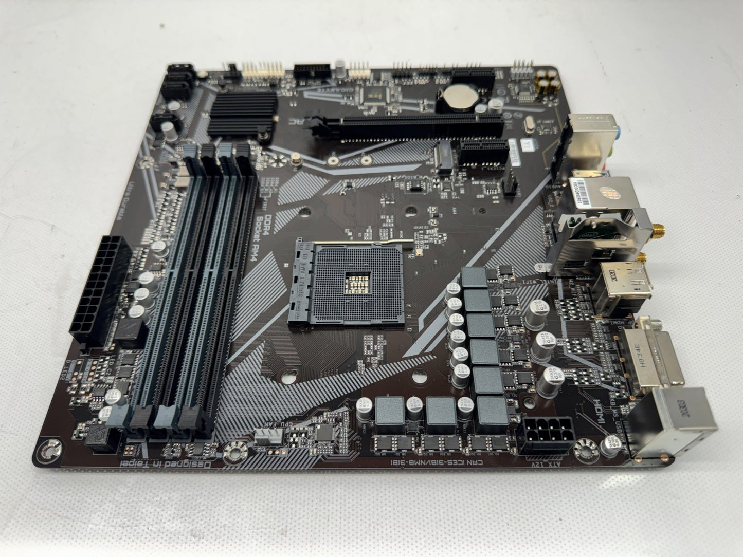 GIGABYTE A520M DS3H AC AMD AM4 Motherboard mATX