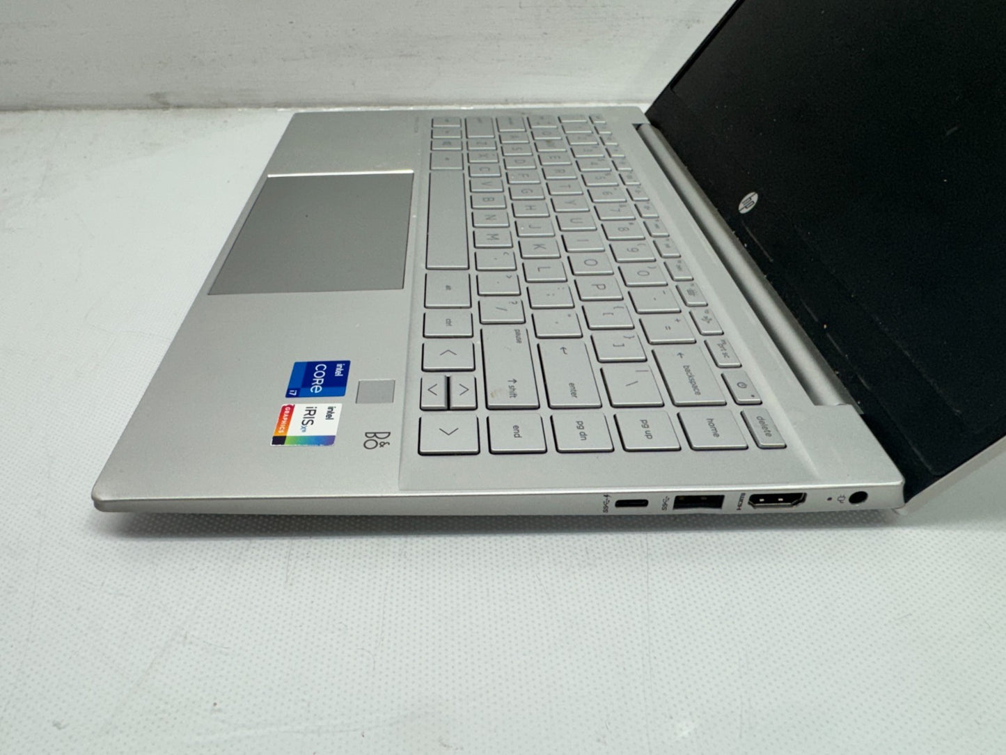 HP Pavilion 14-dv1097nr i7-1195G7@2.90GHz 16G NO SSD W/AC *READ*