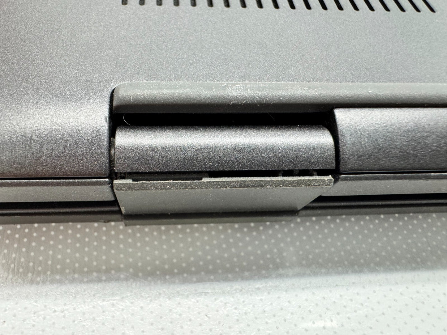 Dell Latitude 7420 14" i5-1135G7@2.4GHz 8GB RAM 256GB SSD Win11 *READ*
