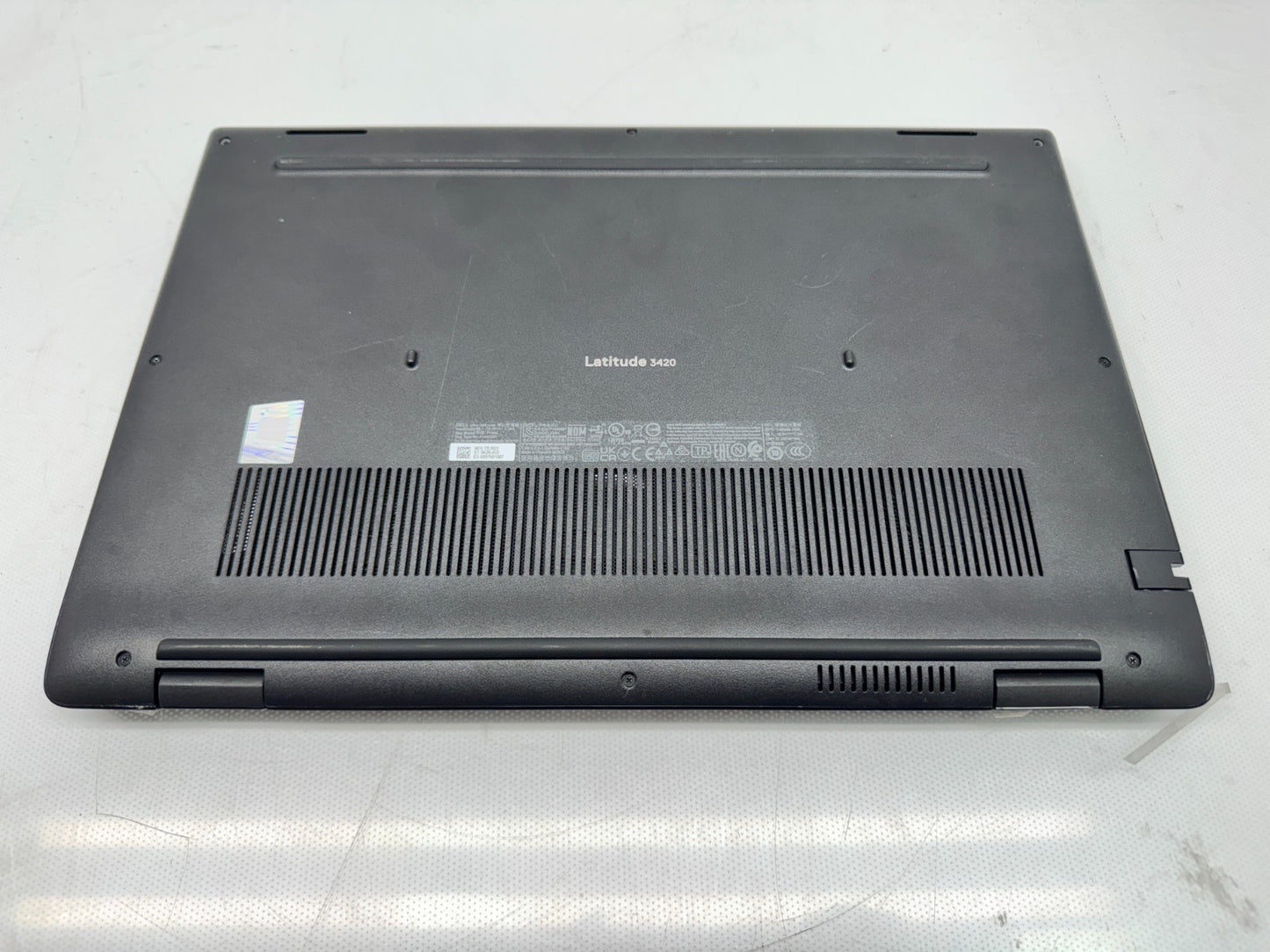 Dell Latitude 3420 Intel i5-1135G7@2.4Ghz 16GB RAM 256G SSD Windows 11 **READ**