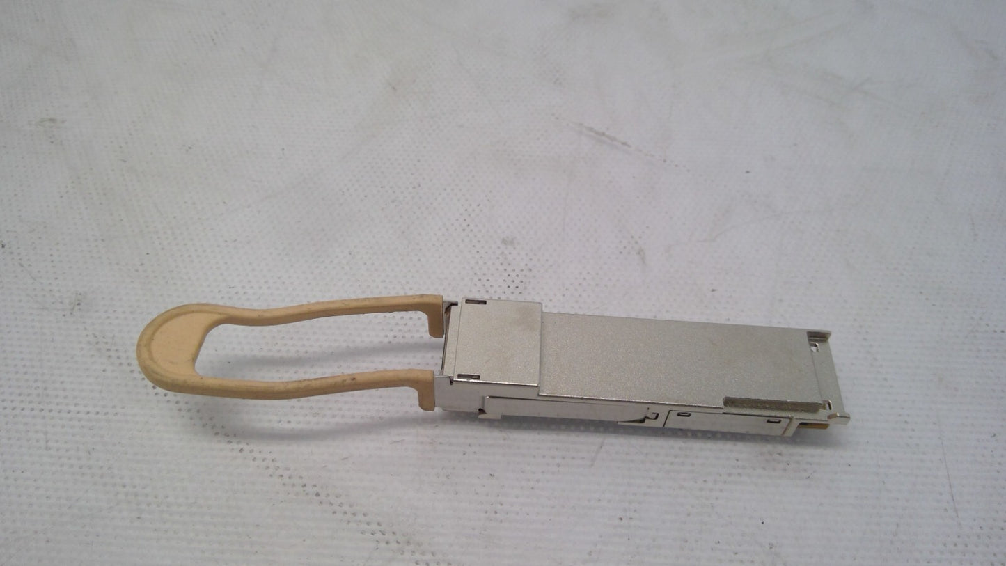 JUNIPER QSFP-100G-SR4 740-058734 100GBASE SR4 QSFP OM3-70M 850NM 70C Transceiver