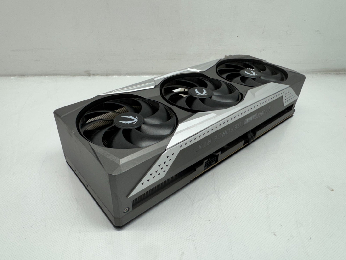 Zotac GAMING GeForce RTX 4070 Ti Super SOLID OC Graphics Card  GPU