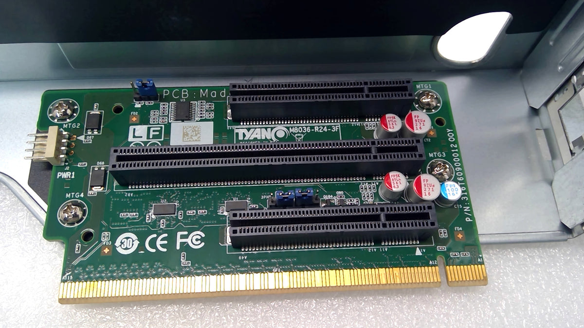 TYAN M8036-R24-3F & M8036-L24-3F 2U PCIe 4.0 x24 Riser Card Left Right Pair Set