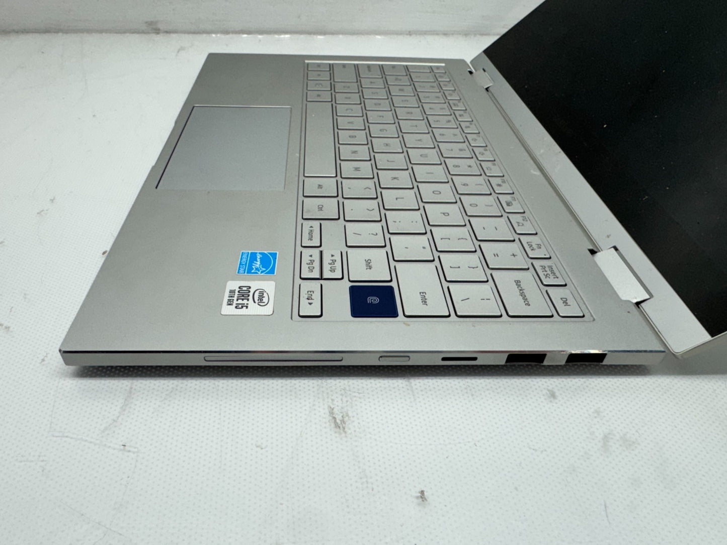 Samsung NP730QCJ Intel i5-10210U@1.60GHz 8GB 256G Windows 11 No AC *READ*