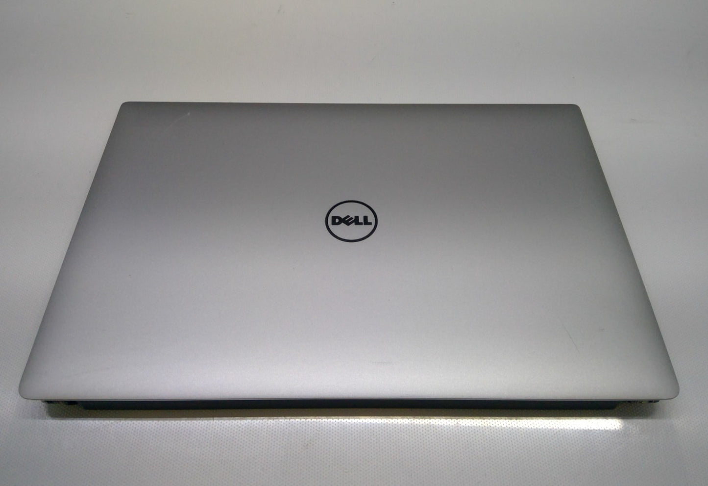 Dell Precision 5530 15.6" 1920 x 1080 Matte LCD Screen Complete Assembly Silver