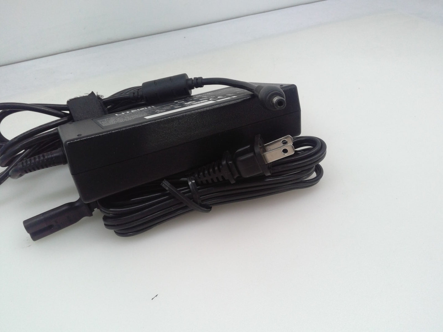 Liteon PA-1121-08 AC Power Adapter 19V 6.3A 120W Laptop Toshiba PA-32990U-2ACA