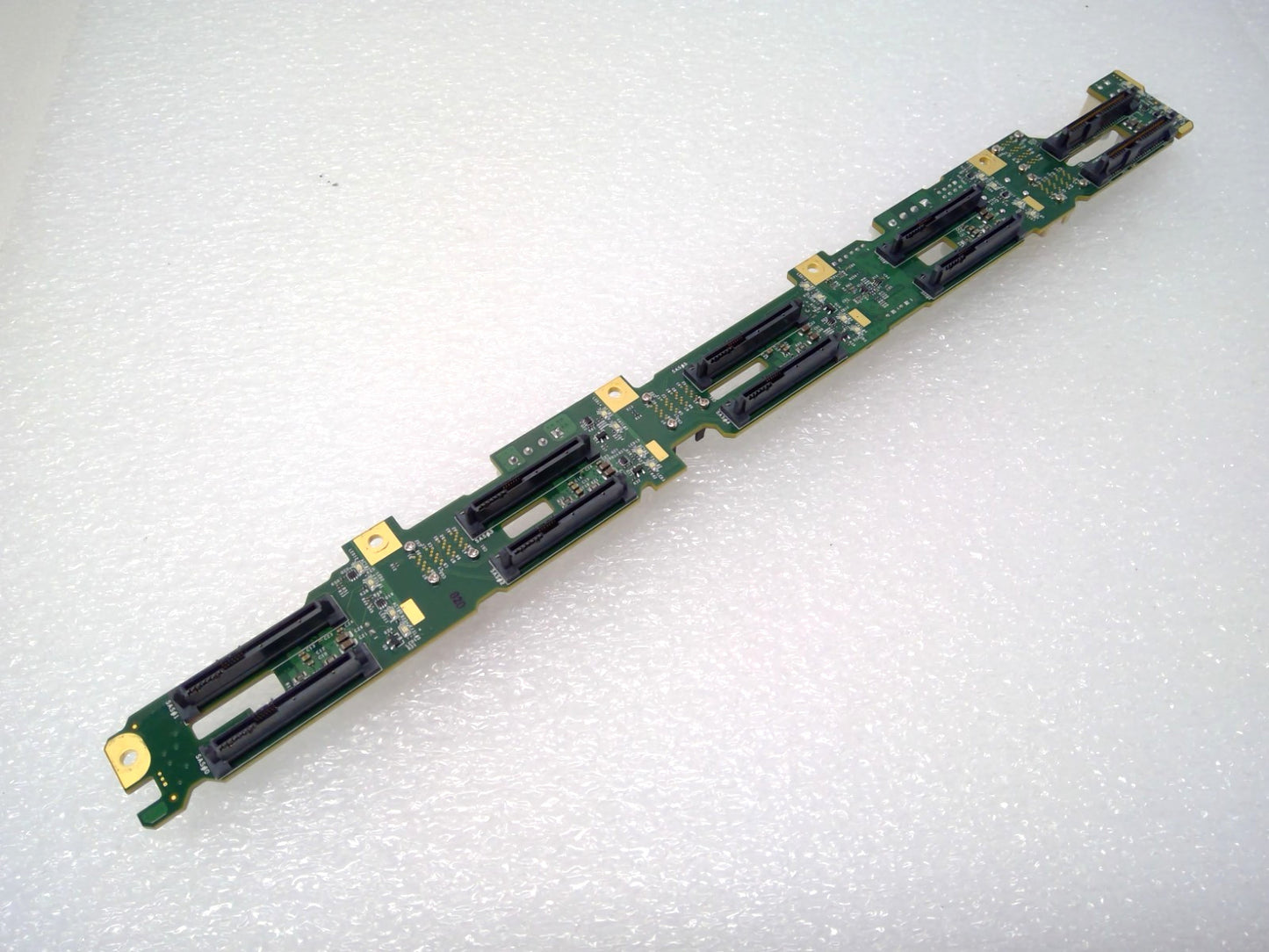 Supermicro BPN-SAS3-116A-N2 10-Bay 2.5" SFF 8x SAS3 12Gbps 2x NVMe Backplane