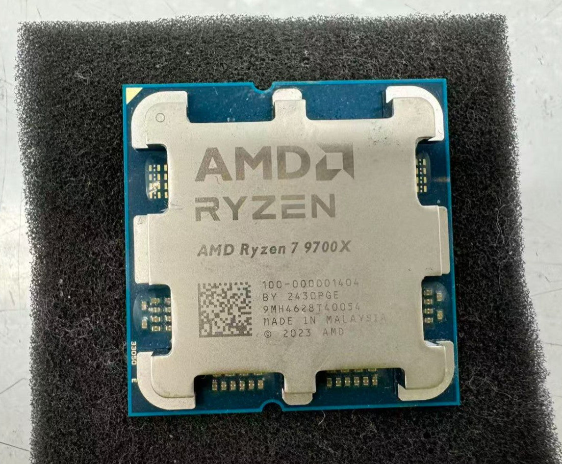 AMD Ryzen 7 9700X Desktop Processor 3.8 GHz, 8-Core, 16-Thread Socket AM5 Tested
