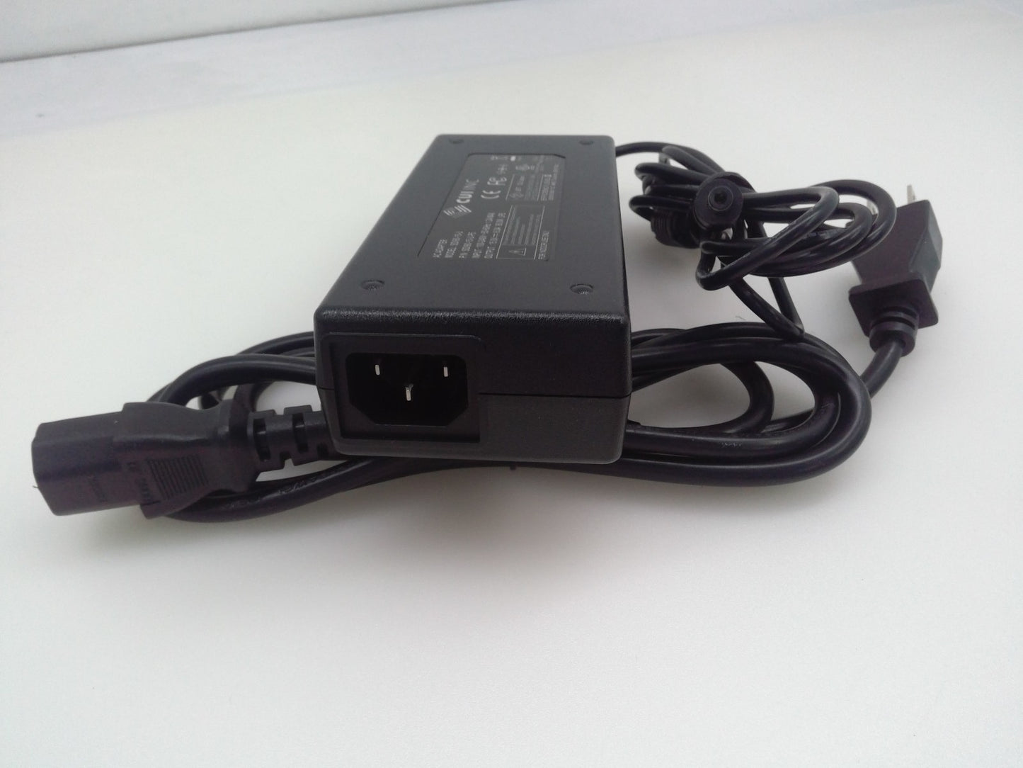 Genuine CUI INC SDI90-15-U Power Supply Adapter 15V 6.0A 90W