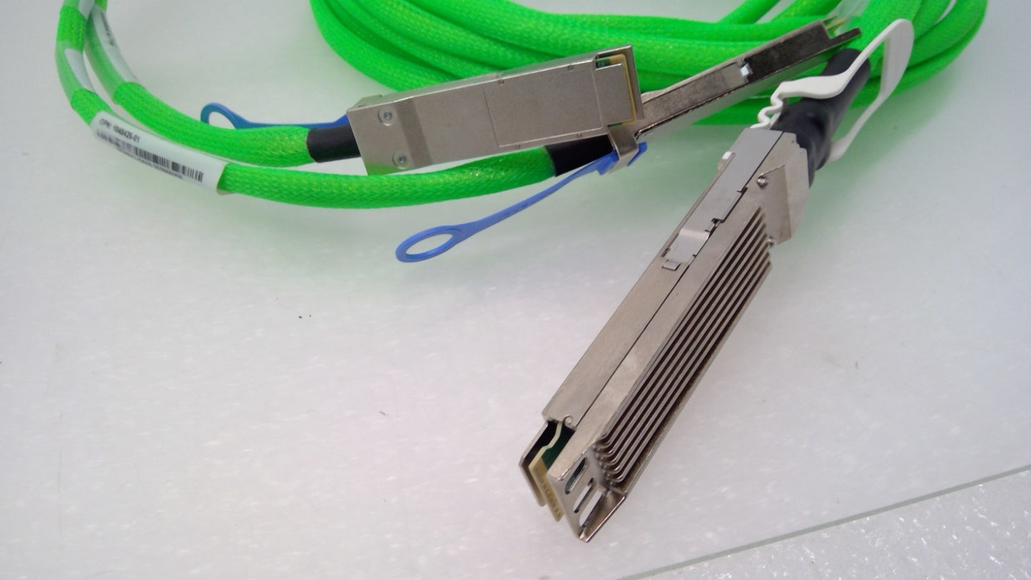 Amphenol NDVRY3-G610 400G  OSFP to 2x200G QSFP56 Breakout DAC Cable 3.5M 28AWG