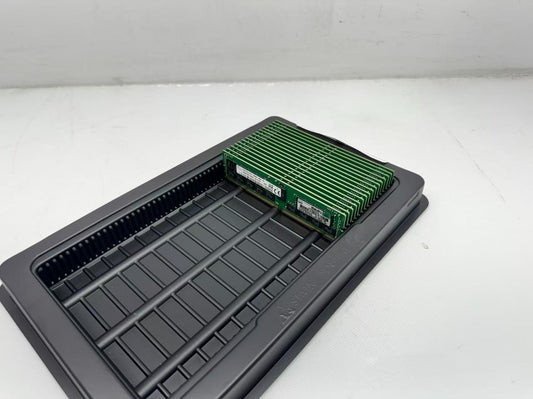 Lot of 16: SKHYNIX 32GB 2Rx4 PC4-2666V-RB2-12 HP 840758-091
