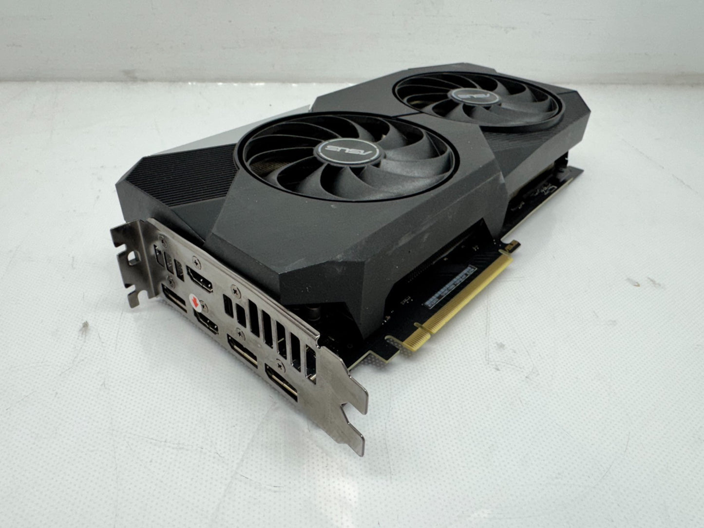 ASUS Dual GeForce RTX 3070 8GB OC GDDR6 Graphics Card DUAL-RTX3070-O8G-V2 *READ*