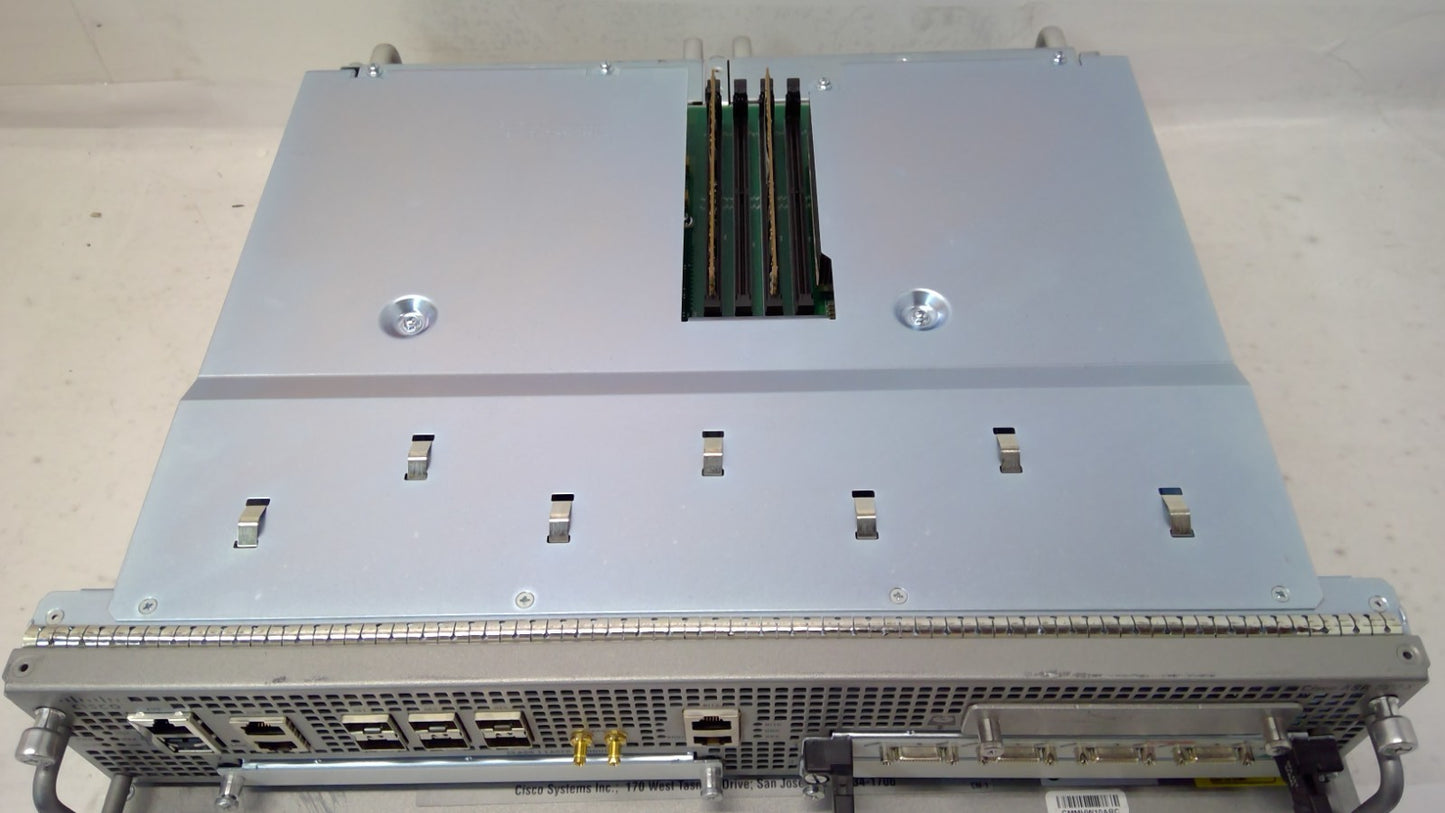 Cisco ASR1000 Aggregation Services Router ASR1002-X W/SPA-4XT-SERIAL