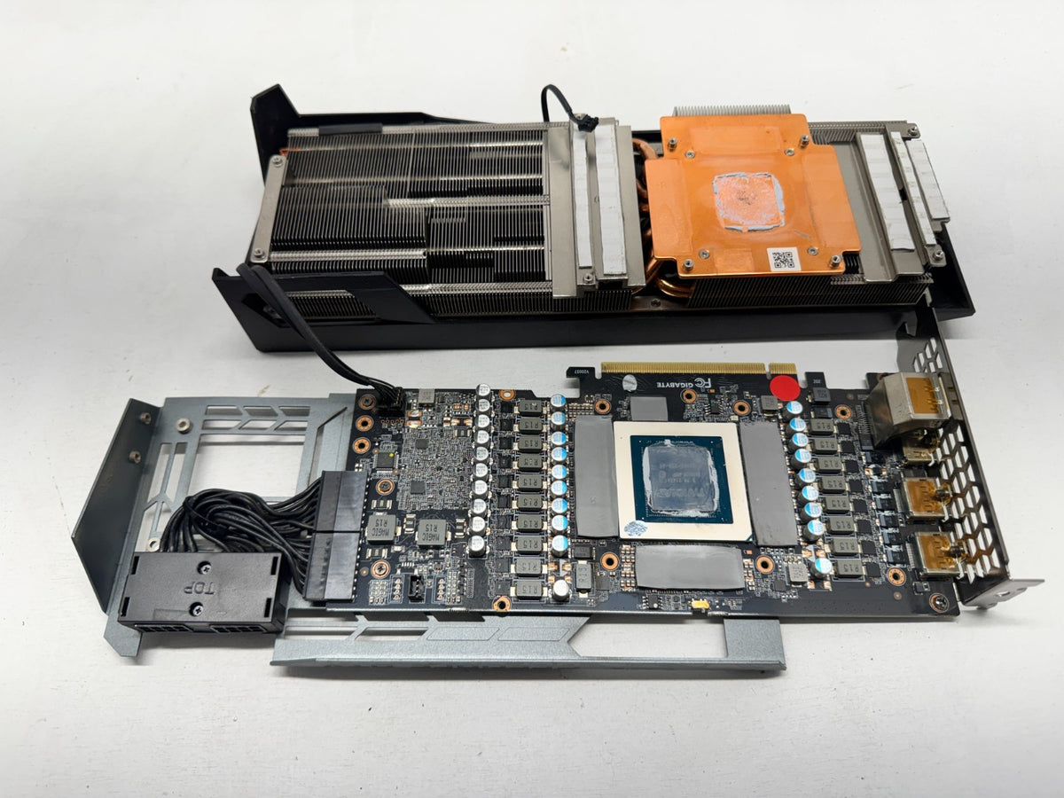 For Parts GIGABYTE GeForce RTX 3080 Ti 12G - Graphics Card Not Working