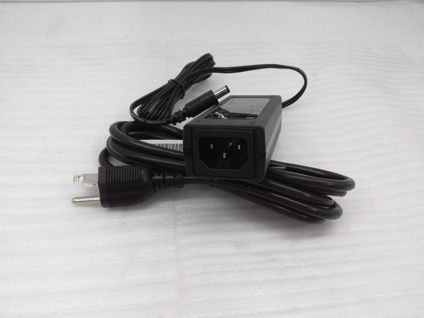 Phihong PSAC30U-050 Switching Power Supply AC Adapter 5.0V 4.0A W/Power Cord