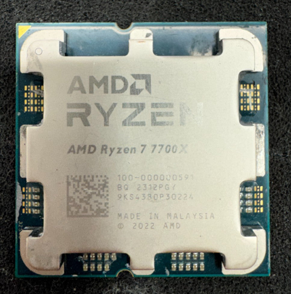 AMD Ryzen 7 7700X Desktop Processor 8-Core, 16-Thread 4.5GHz AM5