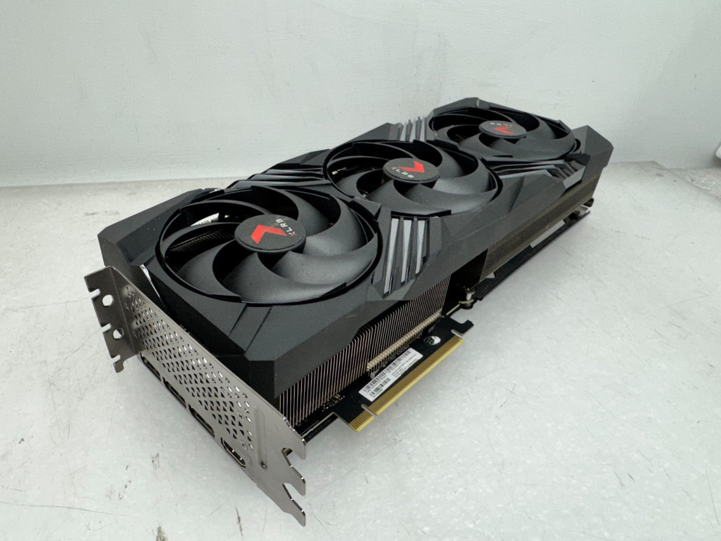 PNY GeForce RTX 4070Ti Super 16GB GDDR6X XLR8 Gaming VERTO™EPIC-X Graphics Card*