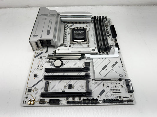 ASUS X870 MAX GAMING WIFI7 W Motherboard AMD AM5 DDR5