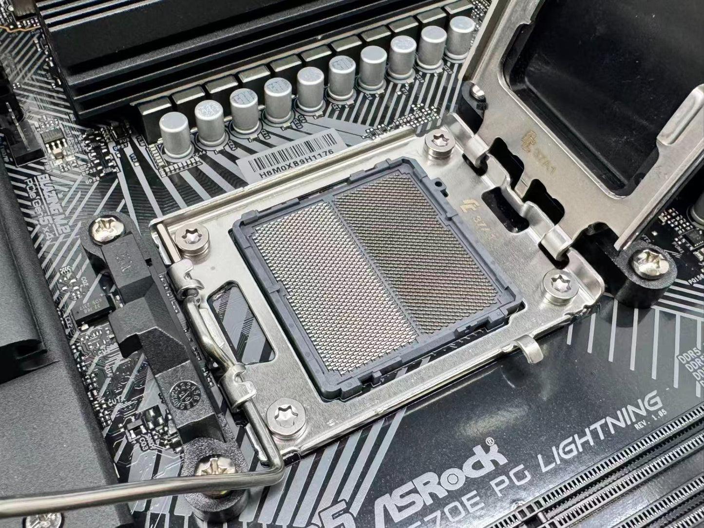 ASROCK X670E PG Lightning AM5 DDR5 PCIE 5.0 ATX Motherboard