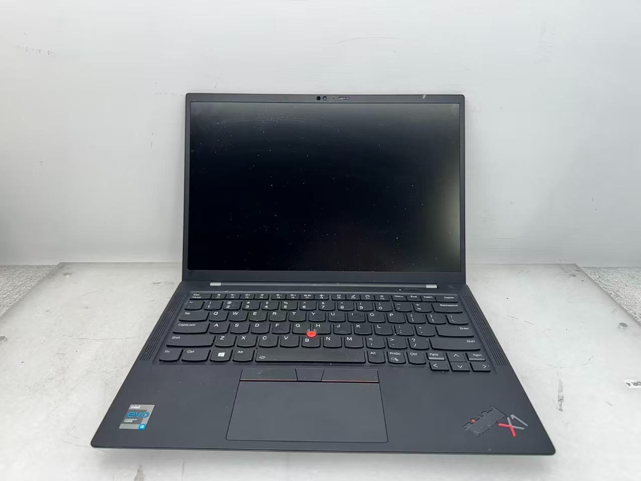 Lenovo ThinkPad X1 Carbon Gen 9 14" Intel i5-1135G7@2.4GHz 8GB DDR4 256G W/AC