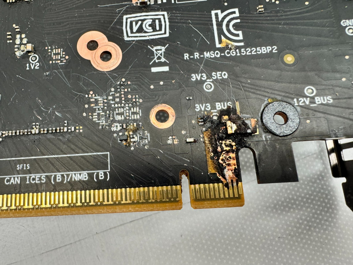 *For Parts* ASUS DUAL GeForce RTX 5060 8G GDDR7 OC PCB W/Core
