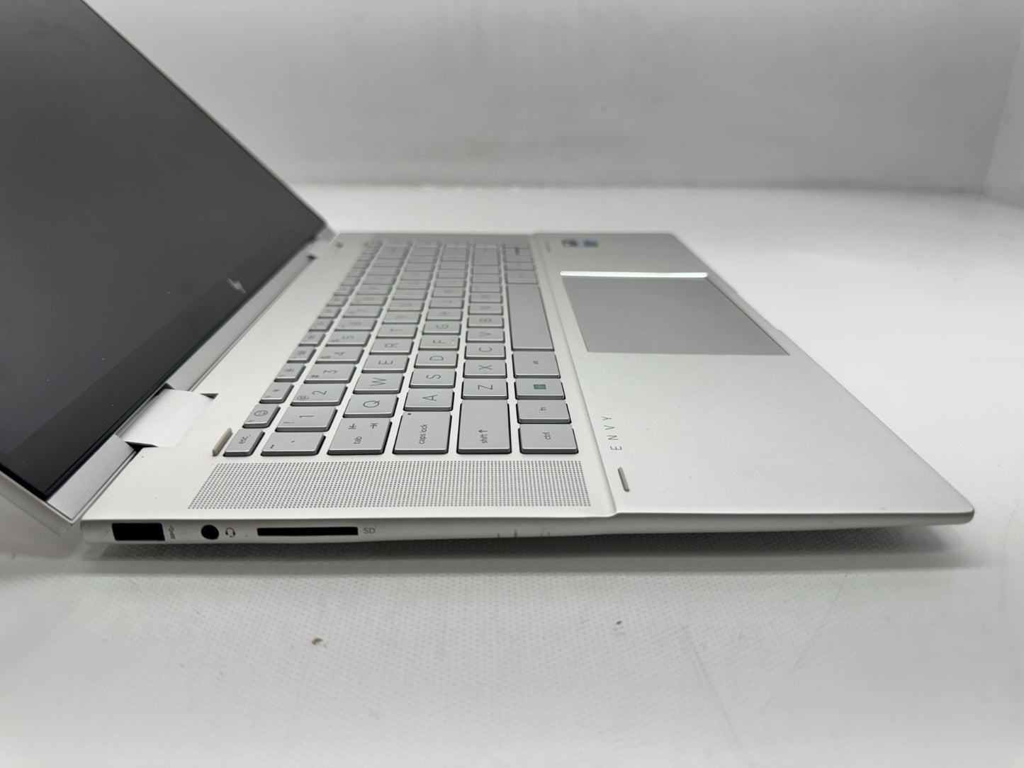 HP ENVY X360 15-ew0023dx Touch i7-1255U 16GB RAM 256GB WIN 11 W/AC *READ*