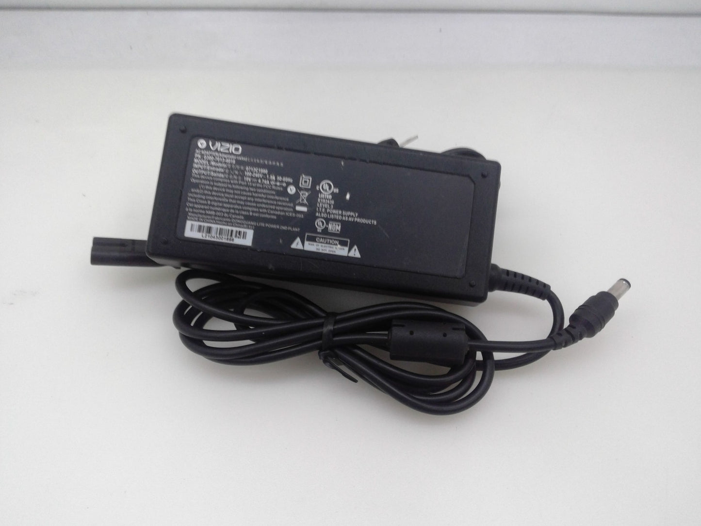 Genuine Vizio 19V 4.74A 90W LED LCD TV E320VP M261VP 03007013-4018 0731C1990