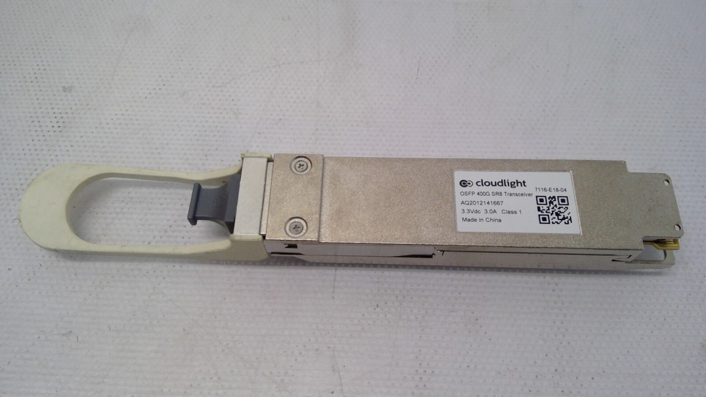 Cloudlight 7116-E18-04/01/61/07 AQ2012141667 QSFP 400G SR8  3.3VDC,3.0A